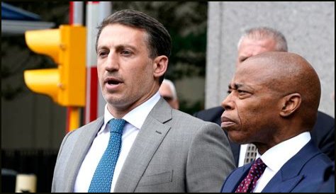 Fact-Check: TD Jakes Resignation Rumors - True Or False?